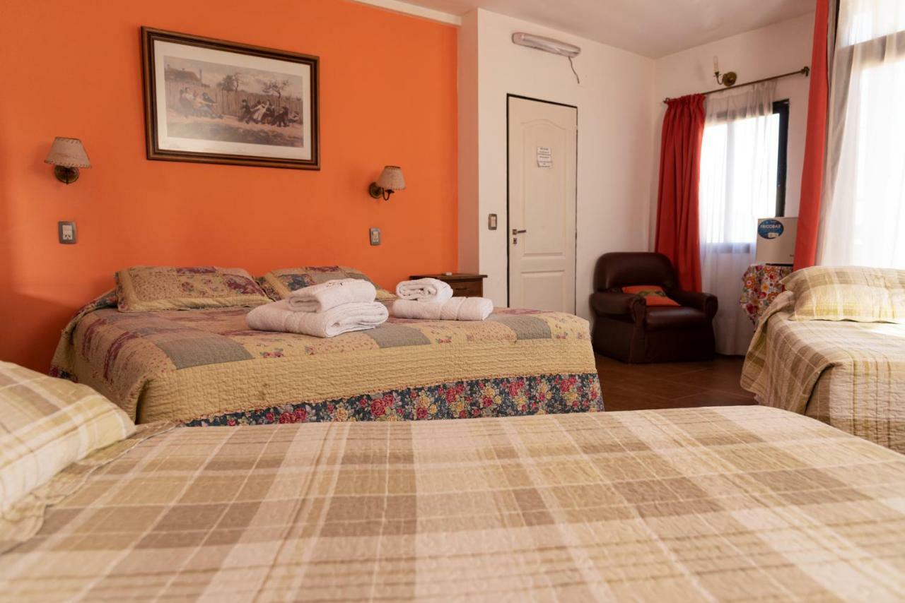 Hôtel La Delfina à Santa Rosa  Extérieur photo