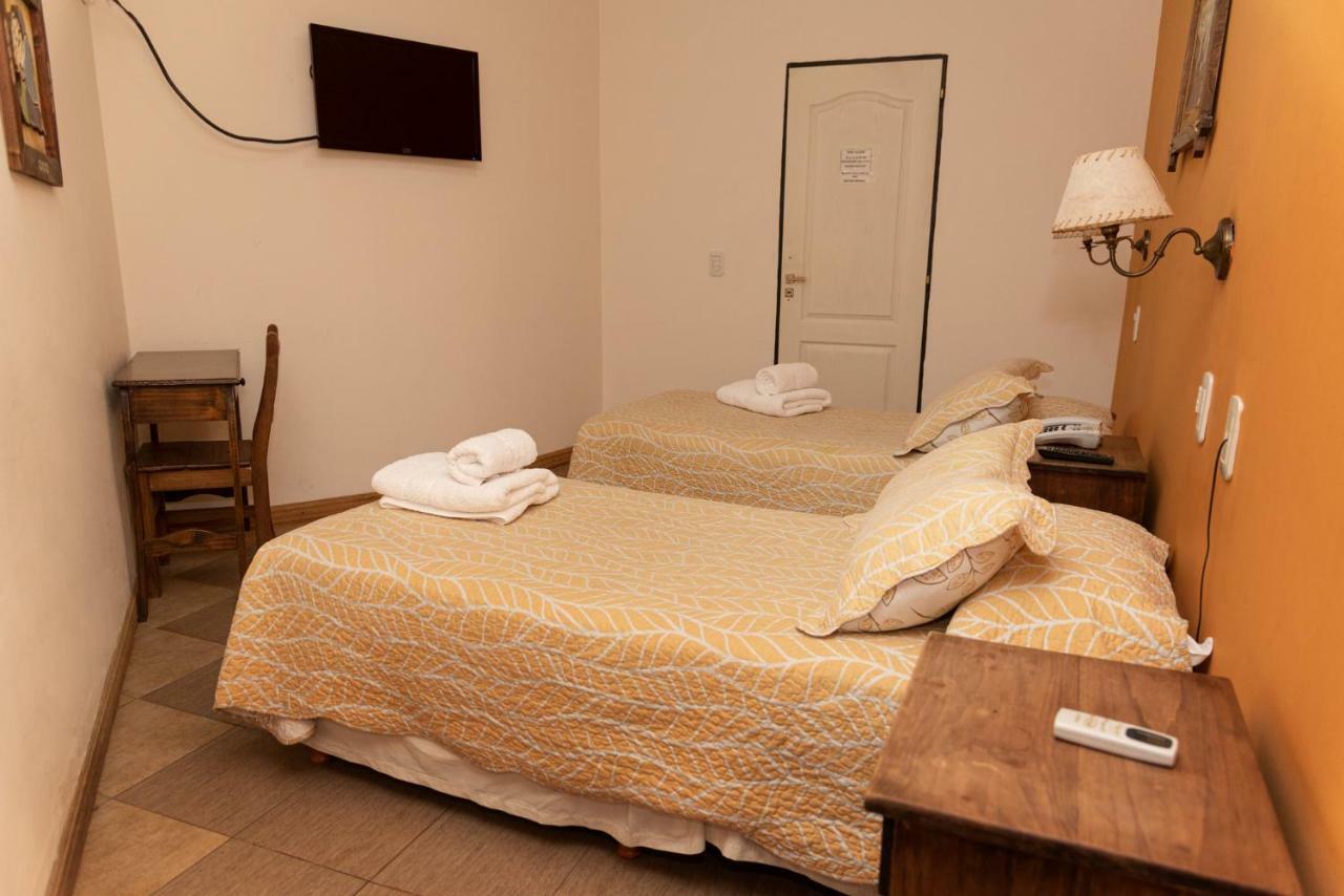 Hôtel La Delfina à Santa Rosa  Extérieur photo