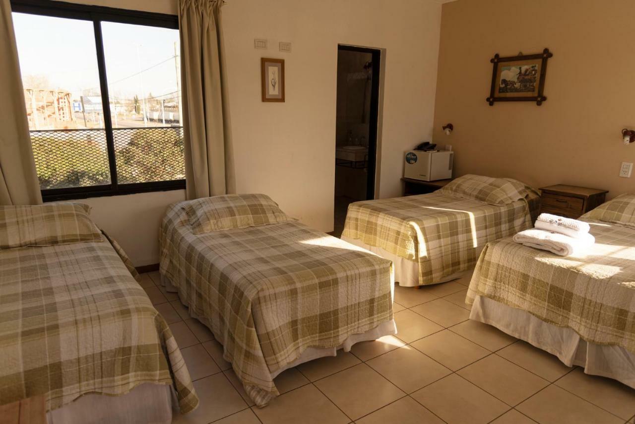 Hôtel La Delfina à Santa Rosa  Extérieur photo